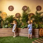 Hotel Valamar Amicor 4*