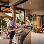 Hotel Valamar Amicor