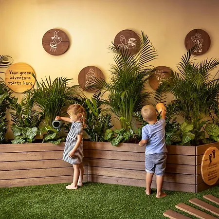 Otel Valamar Amicor 4*