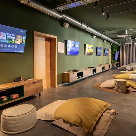 Otel Valamar Amicor 4*