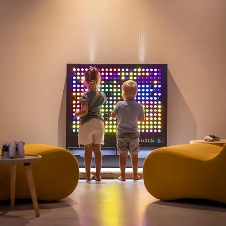 Hotel Valamar Amicor