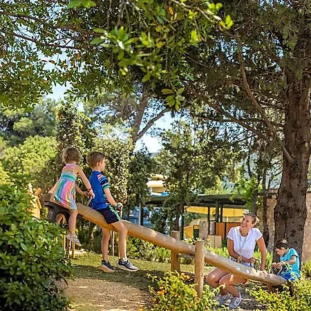 Valamar Amicor Hotel