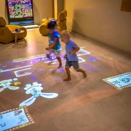 Valamar Amicor 4* Stari Grad (Hvar)