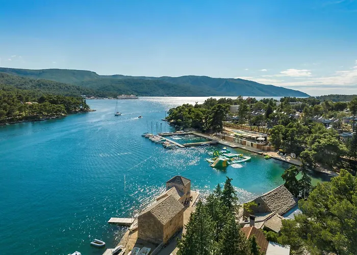 Hotell Valamar Amicor 4*